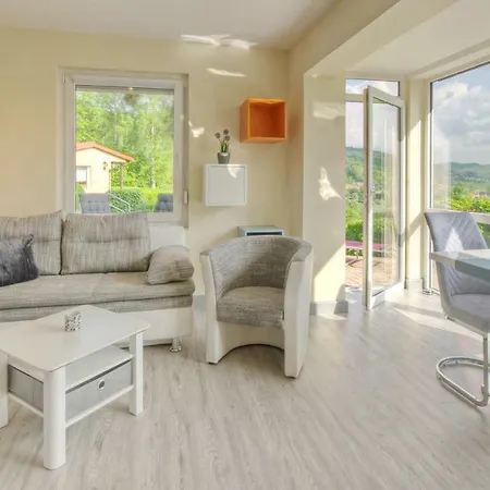 Am Hundsrueck 別荘 Floh